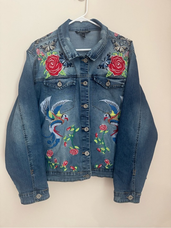 Baccini Jackets & Blazers - Baccini Embroidered Denim Jacket Women’s 3X Blue Floral Bird Butterfly Trucker